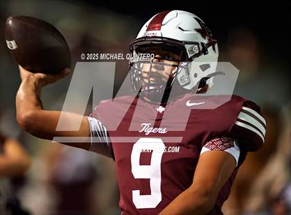 Thumbnail 2 in McCollum @ Floresville photogallery.