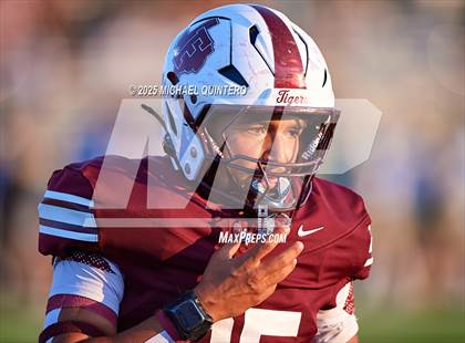 Thumbnail 1 in McCollum @ Floresville photogallery.