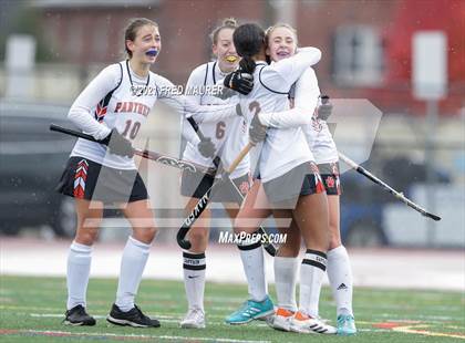 Thumbnail 1 in Wilson vs. Central York (PIAA Class 3A Quarterfinals) photogallery.
