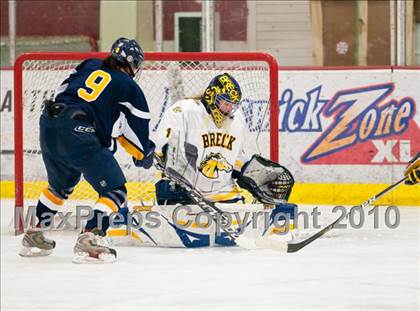 Thumbnail 2 in Fargo North vs Breck (Schwan Cup) photogallery.