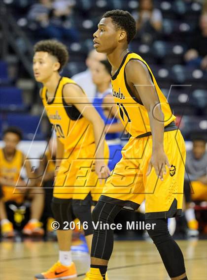 Thumbnail 1 in Seattle Prep vs. Lincoln photogallery.