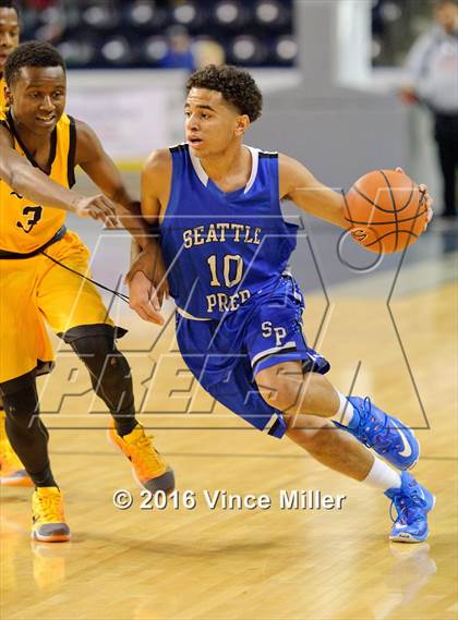 Thumbnail 2 in Seattle Prep vs. Lincoln photogallery.