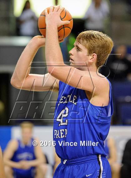 Thumbnail 3 in Seattle Prep vs. Lincoln photogallery.