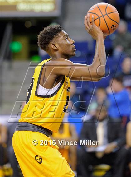 Thumbnail 1 in Seattle Prep vs. Lincoln photogallery.