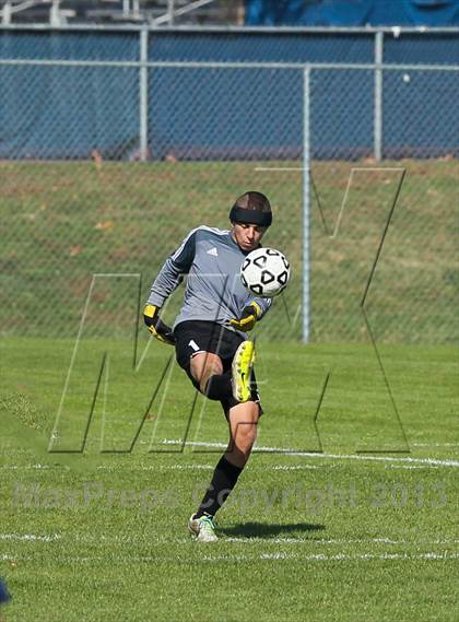 Thumbnail 2 in Wilton @ Staples (FCIAC 1st Round) photogallery.