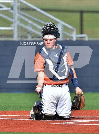 Thumbnail 2 in Austin vs. Glenn (LISD Tournament) photogallery.