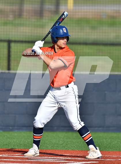 Thumbnail 3 in Austin vs. Glenn (LISD Tournament) photogallery.