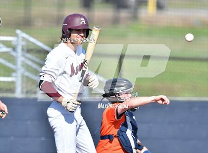 Thumbnail 3 in Austin vs. Glenn (LISD Tournament) photogallery.