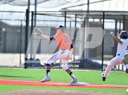 Thumbnail 2 in Austin vs. Glenn (LISD Tournament) photogallery.