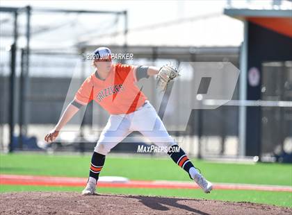 Thumbnail 2 in Austin vs. Glenn (LISD Tournament) photogallery.