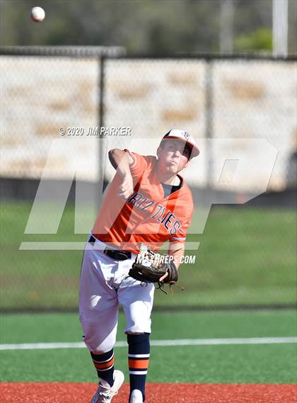 Thumbnail 1 in Austin vs. Glenn (LISD Tournament) photogallery.