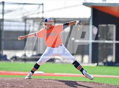 Thumbnail 1 in Austin vs. Glenn (LISD Tournament) photogallery.