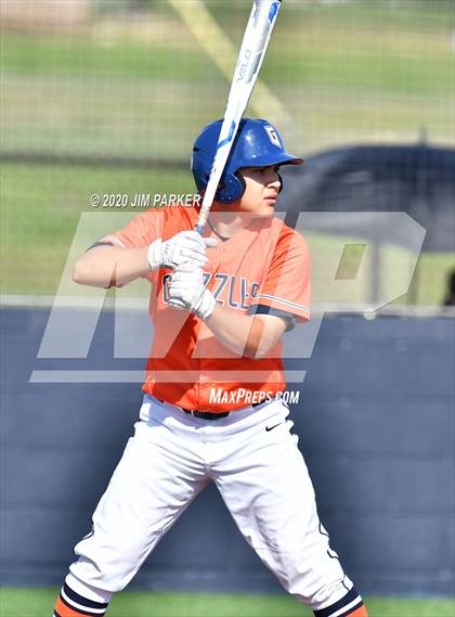 Thumbnail 1 in Austin vs. Glenn (LISD Tournament) photogallery.