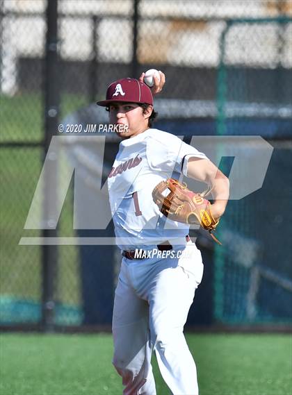 Thumbnail 2 in Austin vs. Glenn (LISD Tournament) photogallery.