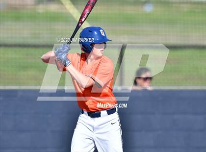 Thumbnail 2 in Austin vs. Glenn (LISD Tournament) photogallery.