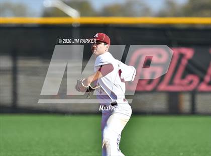 Thumbnail 2 in Austin vs. Glenn (LISD Tournament) photogallery.