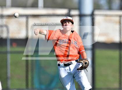 Thumbnail 2 in Austin vs. Glenn (LISD Tournament) photogallery.