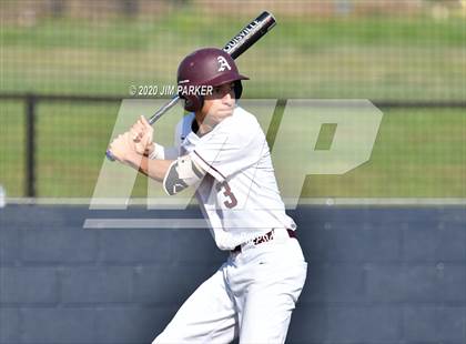Thumbnail 2 in Austin vs. Glenn (LISD Tournament) photogallery.