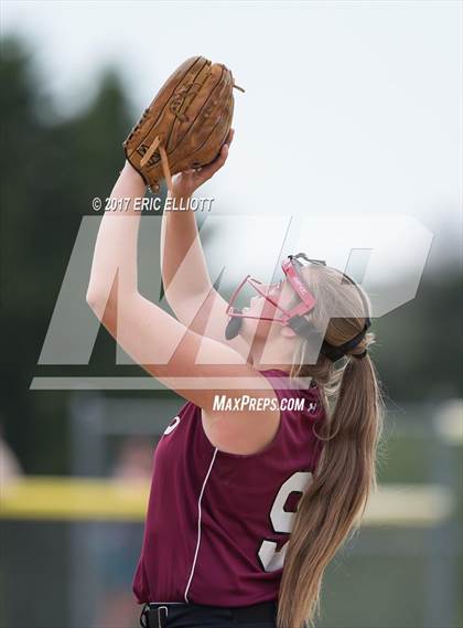 Thumbnail 3 in Cranberry Area vs Moniteau (PIAA District 9 AA Final) photogallery.