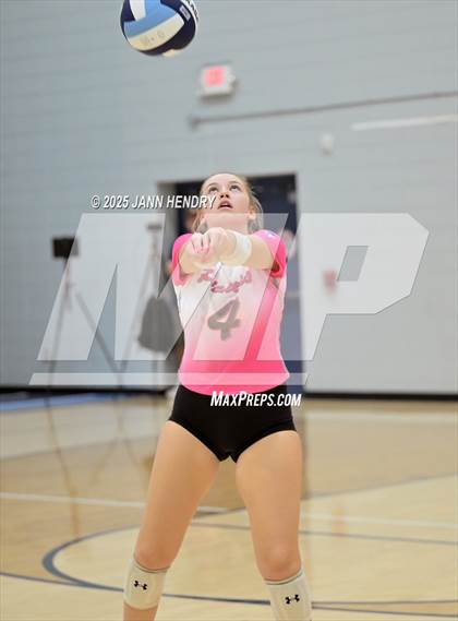 Thumbnail 2 in Pickens vs River Bluff (Dorman Tournament of Champions) photogallery.