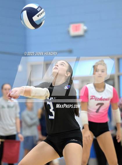 Thumbnail 3 in Pickens vs River Bluff (Dorman Tournament of Champions) photogallery.