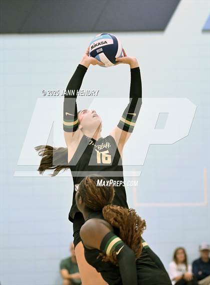 Thumbnail 1 in Pickens vs River Bluff (Dorman Tournament of Champions) photogallery.