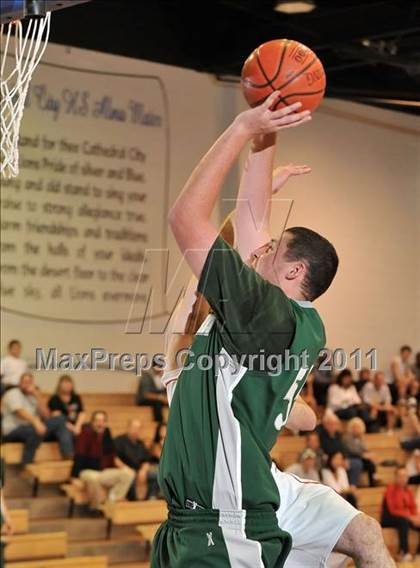 Thumbnail 2 in Ponderosa vs. Viewpoint (MaxPreps Holiday Classic) photogallery.