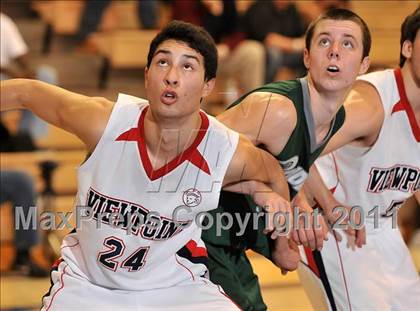 Thumbnail 3 in Ponderosa vs. Viewpoint (MaxPreps Holiday Classic) photogallery.
