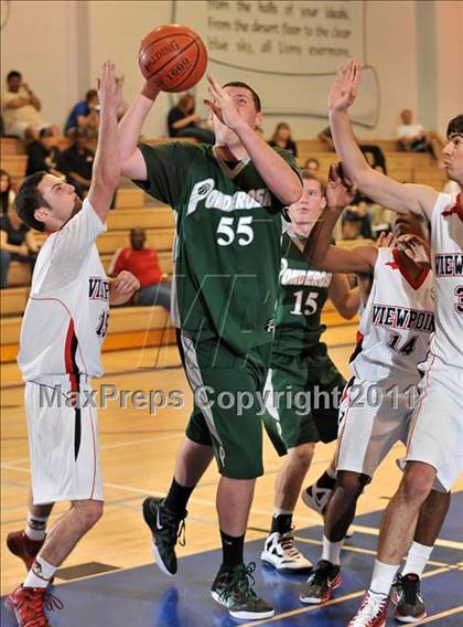 Thumbnail 2 in Ponderosa vs. Viewpoint (MaxPreps Holiday Classic) photogallery.