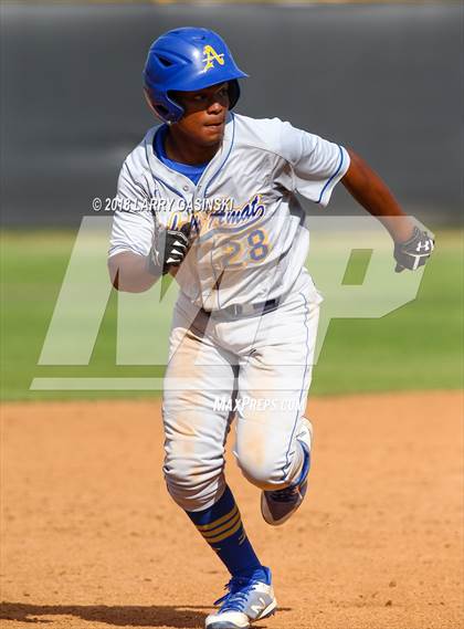 Thumbnail 3 in Bishop Amat @ Valencia (CIF SS D1 Playoffs Round 2) photogallery.