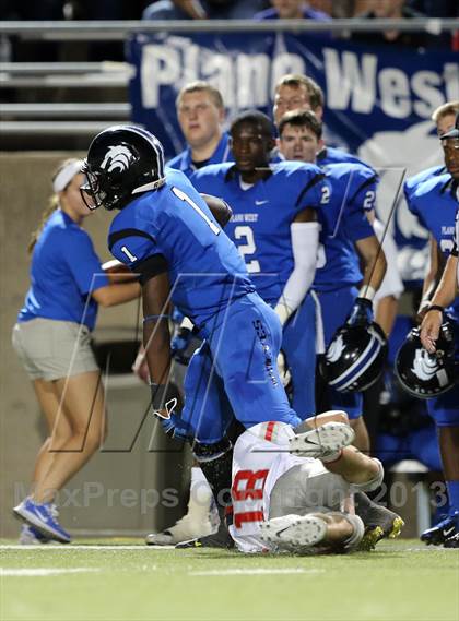 Thumbnail 3 in Boyd vs Plano West photogallery.