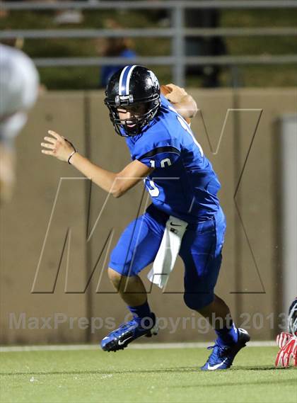 Thumbnail 2 in Boyd vs Plano West photogallery.