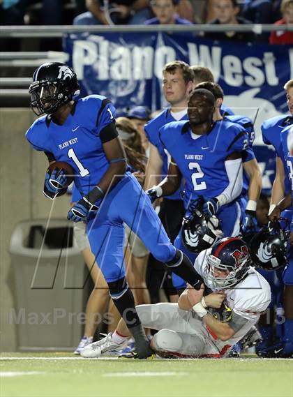 Thumbnail 1 in Boyd vs Plano West photogallery.