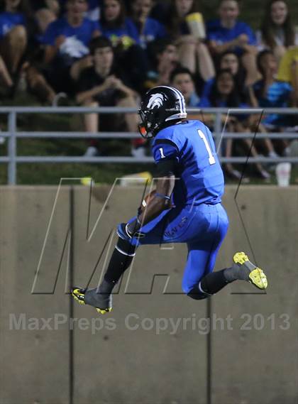 Thumbnail 2 in Boyd vs Plano West photogallery.