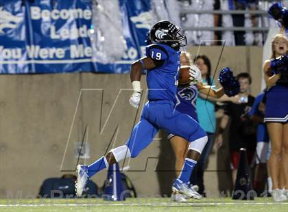 Thumbnail 3 in Boyd vs Plano West photogallery.