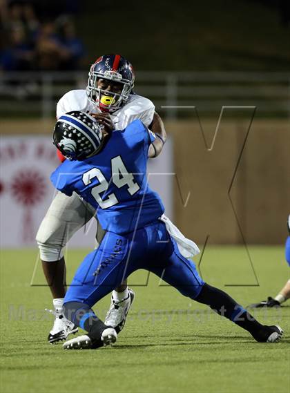 Thumbnail 2 in Boyd vs Plano West photogallery.
