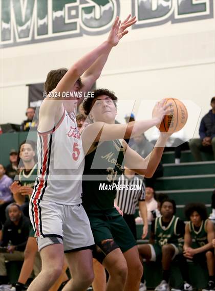 Thumbnail 2 in Moreau Catholic @ Redwood (De La Salle MLK Classic) photogallery.