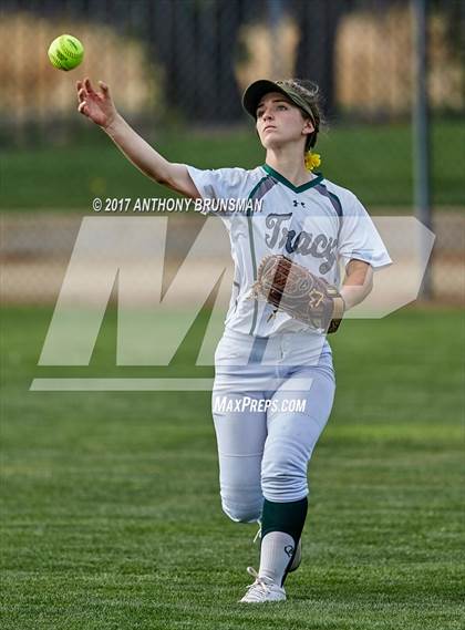 Thumbnail 2 in Sheldon vs. Tracy (CIF SJS D1 Final) photogallery.