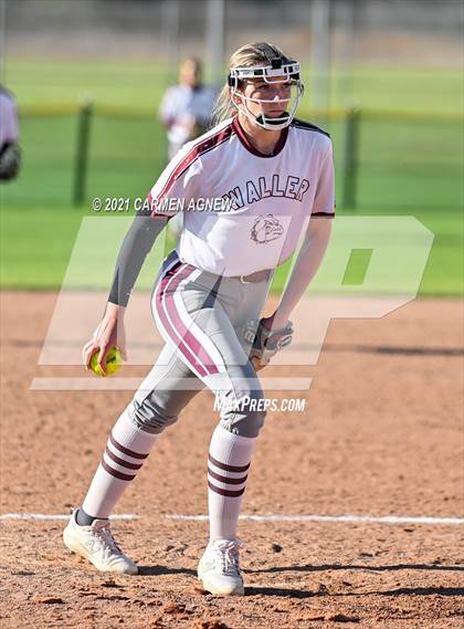 Thumbnail 2 in Cypress Woods vs Waller (NFCA Texas High School Leadoff Classic Tournament) photogallery.