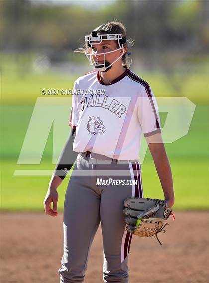 Thumbnail 3 in Cypress Woods vs Waller (NFCA Texas High School Leadoff Classic Tournament) photogallery.