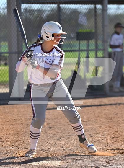 Thumbnail 2 in Cypress Woods vs Waller (NFCA Texas High School Leadoff Classic Tournament) photogallery.