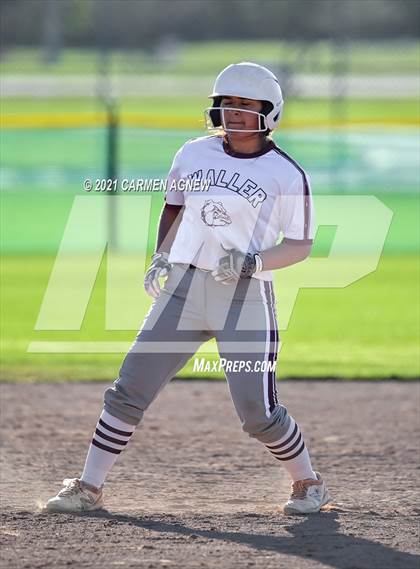Thumbnail 3 in Cypress Woods vs Waller (NFCA Texas High School Leadoff Classic Tournament) photogallery.