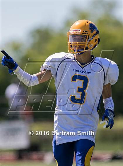 Thumbnail 3 in Lockport @ Canisius photogallery.