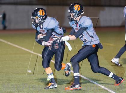 Thumbnail 3 in Las Lomas vs. Washington  photogallery.