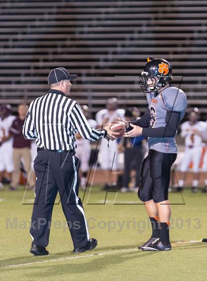 Thumbnail 2 in Las Lomas vs. Washington  photogallery.