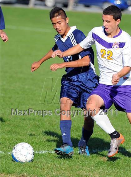Thumbnail 2 in Lebanon Catholic @ Lancaster Catholic photogallery.