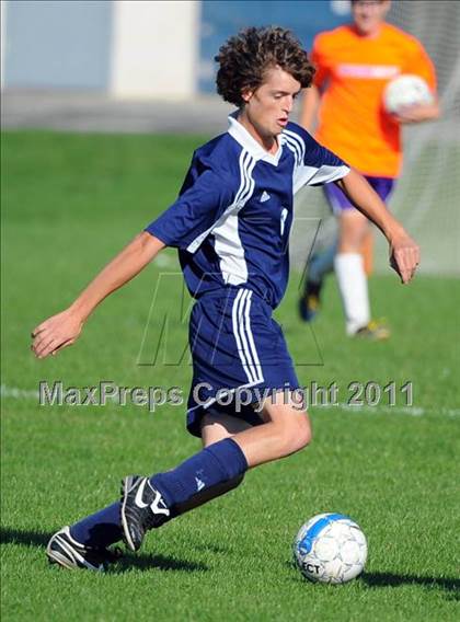 Thumbnail 2 in Lebanon Catholic @ Lancaster Catholic photogallery.