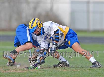 Thumbnail 2 in Williamsville South vs. West Seneca West photogallery.