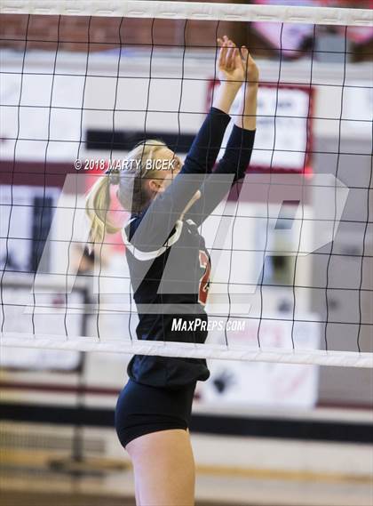 Thumbnail 3 in Enochs @ Modesto photogallery.