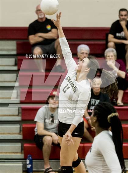 Thumbnail 1 in Enochs @ Modesto photogallery.